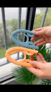 Gantungan Baju Lipat Travel Portable – Hanger Pakaian Serbaguna Hemat Tempat - Hanger Untuk Camping