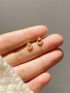 925 Silver Needle Mini Cake Stud Earrings Diamond Embedded Sleepwear Friendly Non-Removable Fashionable Jewelry Ear Cares