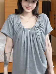 เสื้อยืดคอกลมแขนสั้นสีเทาสไตล์เกาหลีสำหรับผู้หญิงไซส์ใหญ่ ทรงหลวมสบายๆ สไตล์ลำลอง ปกติ แขนสั้น คอกลม