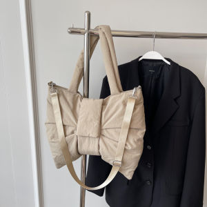 Thoải Mái Túi Nylon Dung Tích Lớn Nữ 2024 Mới Thời Trang Sành Điệu Nút Bướm Túi Đeo Vai Đơn Túi Đeo Chéo Đi Làm