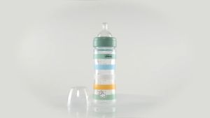CHICCO Botol Susu Bayi Anti Colic BPA Free Nursing Feeding Bottle Well-Being PP 150ml & 250ml 0m+/2m+
