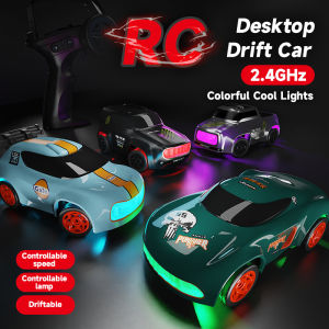 Miễn phí vận chuyển! Rechargable Racing xe rẽ RC 1/64 4WD 2.4GHz tốc độ cao Xe điều khiển từ xa xe đồ chơi cho trẻ em Đồ chơi điều khiển từ xa