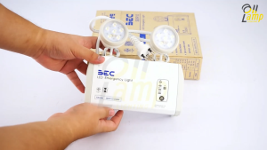 โคมไฟฉุกเฉิน LED SE0910 ขนาด 2x9w ปรับความสว่างได้ 4 ระดับแสงขาว 6500K แสงส้ม 3500K จาก BEC สำรองไฟสูงสุด 10 ชั่วโมง