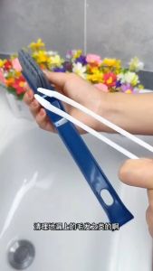 V Shaped Universal Brush with Clip Cleaner / V形角头万能清洁刷子夹子