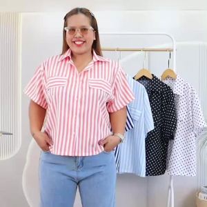 tb0057# เสื้อสาวอวบ สาวพลัสไซส์ เสื้อคอปก แต่งกระเป๋า กระดุมหน้า ลายริ้ว ลายจุด ผ้าไหม