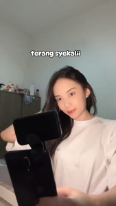 Portable Mini LED Light Selfie Live Streaming dan Fotografi – Lampu Saku untuk Kecantikan dan Penggunaan di Luar Ruangan