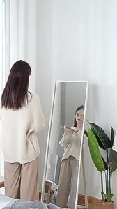 Nexlent Mini Electric Hairball Trimmer: A Compact Lint & Hair Remover