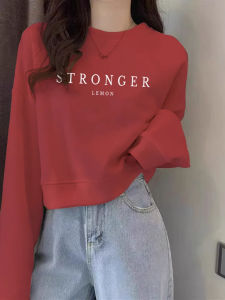 เสื้อสเวตเตอร์คอปกกลมบุขนกระต่ายสีแดงสั้นเอวสูงสำหรับผู้หญิง ฤดูใบไม้ร่วง/ฤดูหนาว เสื้อผ้าทำงานสไตล์เกาหลี แขนยาว ปกติ