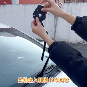 ที่ครอบใบปัดน้ำฝนรถยนต์ ที่ปัดน้ําฝนรถ แขนด้านล่าง ฝาครอบป้องกัน（2 ชิ้น）ป้องกันตลับลูกปืนปัดน้ำฝนใบตายและค้างจากหิมะ