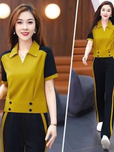 Summer 2025 Ice Silk Cool Fashion Sports Suit Set Turn-down Collar Two-piece Color Block Design Age-defying Elegant Ensemble