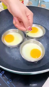 【Local Shipping】304 Stainless Steel Household 3-in-1 Egg Steamer Model Round Boiled Egg Kitchen Utensils with Gift