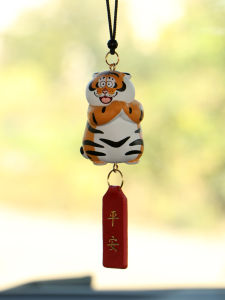 น่ารัก จี้รถเสืออ้วนปลอดภัยกระจกขับรถแขวนตกแต่งอุปกรณ์ตกแต่งภายในรถยนต์หรูหรา Little Tiger High End