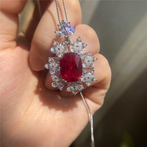Huitan 2022 Wedding Necklace for Women Luxury Red/White Cubic Zirconia Bridal Marriage Ceremony Party Pendant Necklace Jewelry