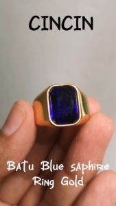 Cincin Pria King Blue Saphire & Titanium Anti Karat Warna Emas Gold