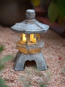Solar Pagoda Lantern Garden Light | Zen Statue Outdoor Decor | Polyresin Stone Finish Lamp for Patio Yard & Landscape