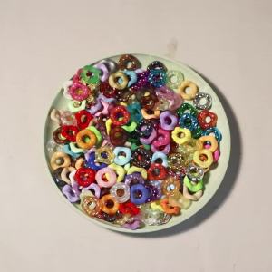 20 Chiếc 16mm Màu Kẹo Acrylic Hạt Nhiều Màu Sắc Hình Bánh Rán Hạt Cho DIY Trang Sức Làm Vòng Tay Điện Thoại Dây Xích Móc Khóa