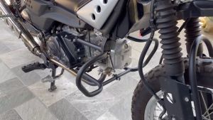 Chống Đổ Khung Yamaha Pg1