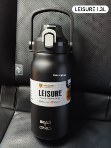 BEAR LEISURE 1.3L กระบอกน้ำสเตนเลส 304 สูญญากาศ 2 ชั้น เก็บอุณหภูมิร้อนและเย็นได้