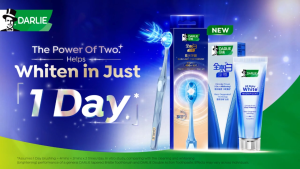 [Value Bundle] DARLIE All Shiny White Magnificent Toothpaste 90g + Blue Light Toothbrush 1s