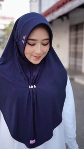 Hijab Instan Simpel Jilbab Jersey Quincy Linalivia