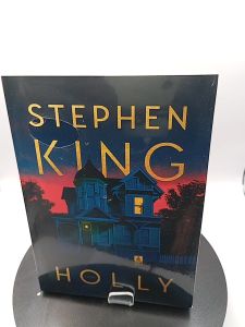 Holly: The chilling new masterwork from the No. 1 Sunday Times bestseller by Stephen King [High Quality Paperback]