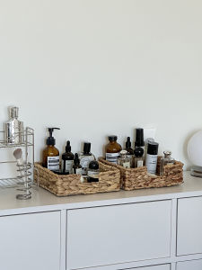 กล่องเก็บของบนโต๊ะแบบทอ กล่องใส่ของเลอะเทอะ กล่องใส่ของสำหรับขนม เครื่องประดับ วัสดุไม้ไผ่ กล่องเก็บของแบบทำมือ กล่องเก็บของแบบไม่มีฝาครอบ