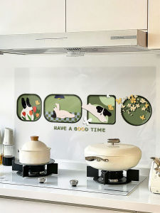 สติกเกอร์ตกแต่งผนังกันน้ำและทนความร้อนสูงสำหรับห้องครัว สติกเกอร์ติดผนังกระเบื้องกันน้ำมัน ลายสุนัขการ์ตูน ตกแต่งห้องครัว เหมาะกับเยาวชนและผู้ใหญ่