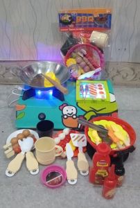 kompor mainan anak perempuan usia 3 tahun ke atas