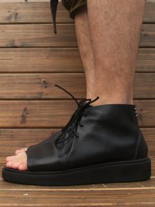 Summer High-Top Shoelace Roman Open Toe Sandals Mens Fashionable Raise the Bottom Retro Cowhide Platform Shoes K-style Beach Shoes