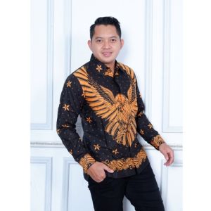 Baju Batik Pria Dewasa Batik Pria Lengan Panjang Kemeja Terbaru Full Furing Batik Wisanggeni Solo Motif Garuda Hitam