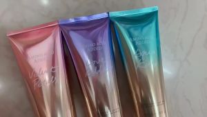 Perfumed Body Lotion With Amino Acids For Deep Penetration. Whitening And Brightening Effects.