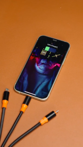 MeeGoo Quick Charge Cable 3 In 1 100W & 6A Type C Android Micro USB iPhone Data Line Phone Cable Compatible with Xiaomi Huawei Samsung OPPO 一拖三快充数据线