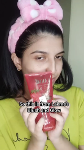 Lakme Glow Exfoliating Face Wash(100g)