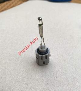 Switch sensor minyak master rem toyota innova