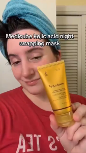 Medicube Kojic Acid Turmeric Night Wrapping Mask 75ml – Peel-Off Overnight Mask with Turmeric & Niacinamide Brightens Dull Skin Improves Hyperpigmentation 24.7% Vegan