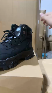 【READY SOTCK】Round Head Martin Boots for Men New Style Thick Bottom Tooling Boots Men Martin Boots