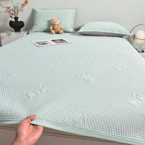 Ice Silk Quick Dry Breathable Cool Mat 2025 New Style Soft Pad Flat out Bed Sheet Xikana Brand Other Material Cool Sensation Mat