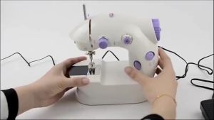 Máy May Mini Để Bàn Gia Đình - Máy Khâu Cầm Tay Mini Gia Đình Siêu Tiện Lợi