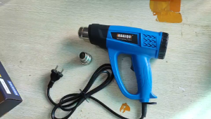 KUAIQU KQ8672S professional air heat tool kit with adjustable temperature 50‑650℃ dual‑speed airflow flat nozzle and 328‑piece heat‑shrink tubing set. Suitable for heat shrinking paint stripping PVC softening and household DIY projects.
