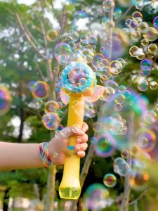 【The whisper】CODเครื่องตีฟอง ของเล่น รูปร่างเรือดําน้ํา จะเรืองแสง การหมุนอัตโนมัติ ฟรีแบตเตอรี่และน้ําฟอง