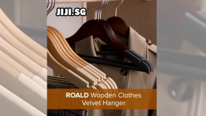 (JIJI.SG) ROALD Wooden Clothes Hanger  (5pcs) / Clothes / Smart Hanger / Velvet Hanger