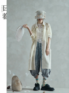 Loose and Unique Stylish Silk-blend Shirt