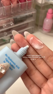 TOCOBO Bio Watery Sun Cream SPF50+ PA++++ 50ml - ครีมกันแดดเนื้อบางเบาที่ให้ความชุ่มชื้นทุกวัน