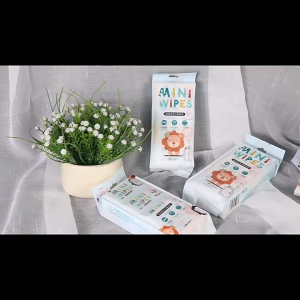 (8 mini per packet)Ultra mini wet wipes disinfection cleaning wet wipes portable