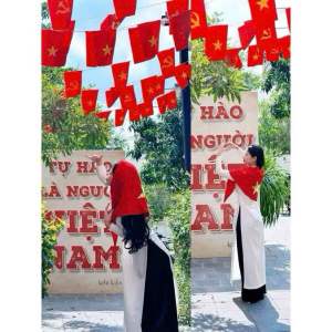 Khăn choàng lá cờ Việt Nam