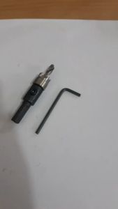 Hole Saw HSS 12mm: Alat Bor Berkualitas Tinggi untuk Kebutuhan Industri