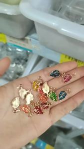10/14 Chiếc Nhiều Màu Sắc Men Lá Quyến Rũ Cho Trang Sức Làm DIY Lá Mặt Dây Dễ Thương Lãng Mạn Phát Hiện Phụ Kiện Cho Dây Chuyền Vòng Tay
