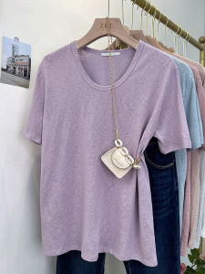 เสื้อยืดคอวีแขนสั้นหลวมๆ สีเทาเข้มสำหรับผู้หญิงในช่วงฤดูร้อนปี 2024 เสื้อคอกลมแขนสั้นทรงหลวมๆ สไตล์เกาหลี