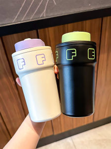 แก้วกาแฟเก็บความร้อนสำหรับผู้หญิงแก้วน้ำที่มีมูลค่าสูงแบบพกพาแก้วน้ำแบบหลอดดูดดื่มคู่สแตนเลส316สำหรับผู้ชายใช้ในรถ