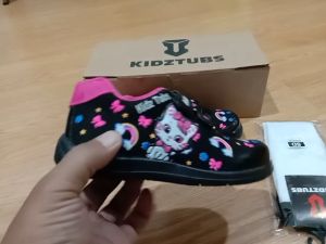 Sepatu Anak Perempuan Sekolah: Tips Memilih & Beli